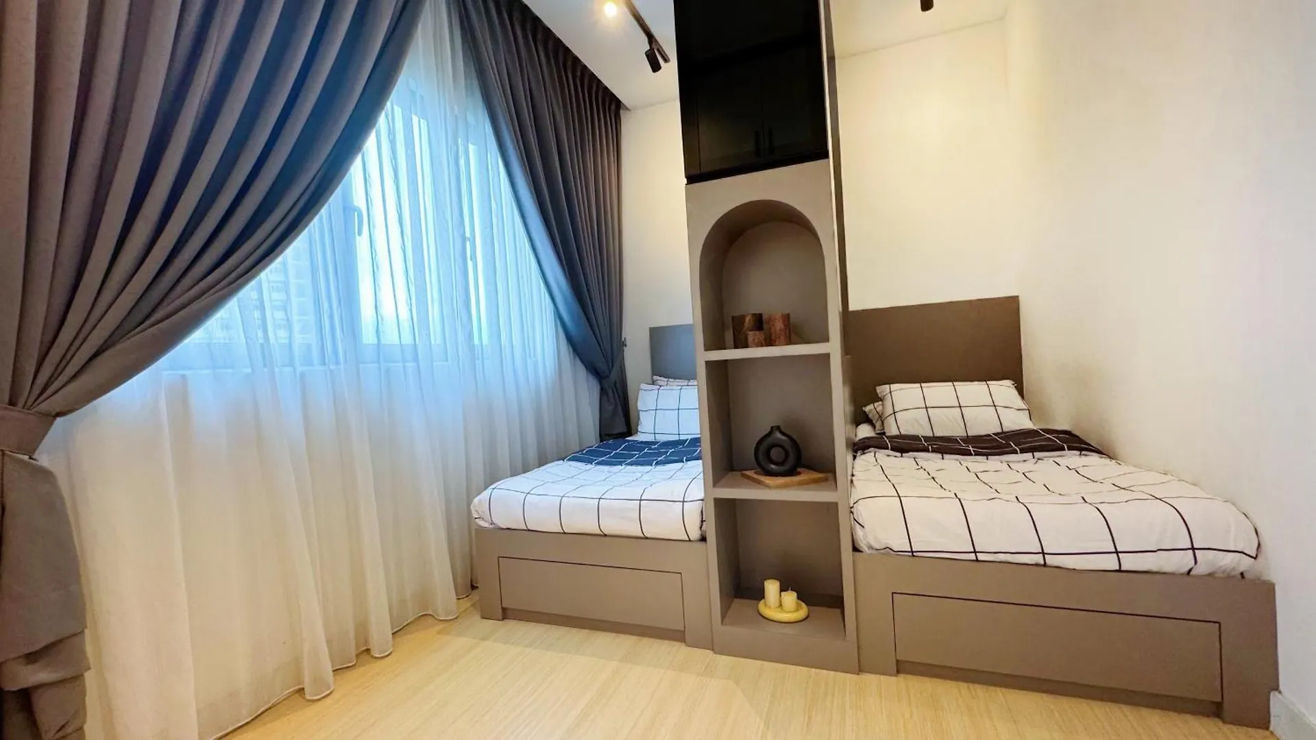 M Centura Sentul Kuala Lumpur, Fully Air-Conditioned 2-Bedroom Home Appartement